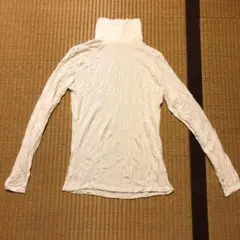 タートルネック　ヒートテック　ボディヒーター　ホワイト　白