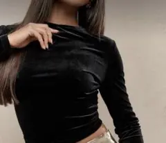 MISSGUIDED ベルベット 長袖 ベロア トップス 黒