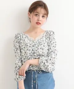 マジェスティックレゴン ドロストフラワーブラウス 2wayのサムネイル