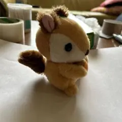 こりすのどんぐりん ぬいぐるみ マスコットのサムネイル