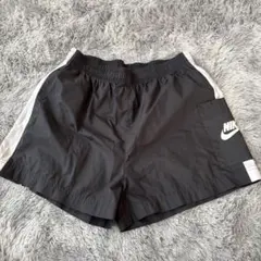 Nike ブラック ショートパンツ Lサイズ 美品