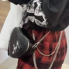 ハート型 ブラック ショルダーバッグ 地雷系