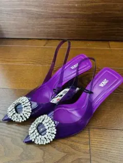 ⭐️新品未使用　タグ付き ZARA ビジュー付き紫色ミュール 37