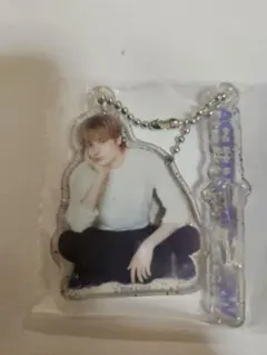 txt act:tomorrow カプセルトイ　ヒュニンカイ　アクリルキーリング