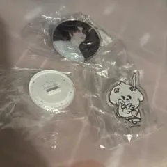 Starkissed　カプセルトイ　ボムギュ　バムグッ