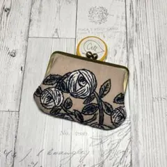 Item thumbnail for item e5633003-c00b-4182-a89e-8c298272da3c