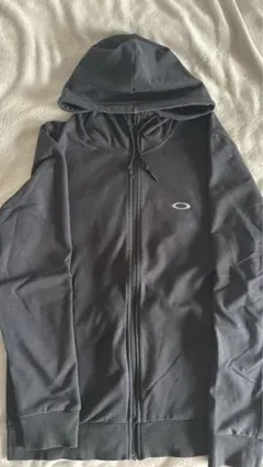 Oakley フルジップパーカー ブラック Lサイズ