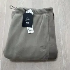 新品未使用　ユニクロ　フリースワイドパンツ　大きいサイズ