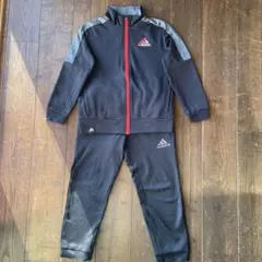 adidas ジュニアジャージ上下セット　130cm