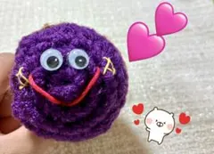 ハンドメイドかぎ針編み♡じつは紫芋♡ あみぐるみ　ストラップ♡のサムネイル