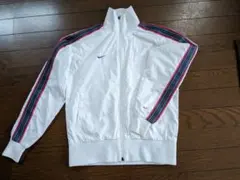 【値下げ】ナイキ　NIKE　ウインドブレーカー　レディース　S