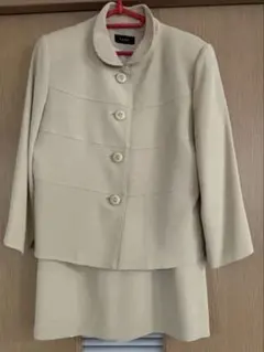 セットアップスカートスーツ