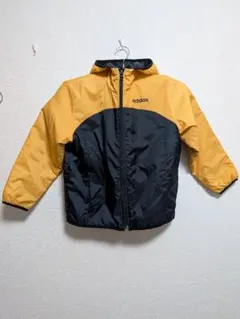 アディダス　キッズ　フード付きアウター
