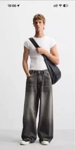 ZARA エクストラバギーデニムパンツ　42 ZARAエクストラバギーの購入レビュー | TikTok