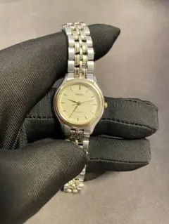 SEIKO セイコー 2621-0100 クォーツ シルバー文字盤【電池交換済 