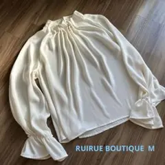【RUIRUE BOUTIQUE】パール付き シフォンブラウス