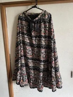 FOREVER 21 ペイズリー柄 フレアスカート Mのサムネイル