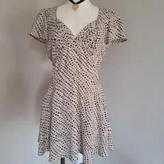 ベージュ 黒ドット 半袖ミニワンピース