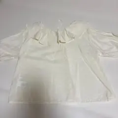 フリル付きアイボリー ブラウス Mサイズ ホワイト