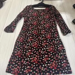 GAP ギャップ　ワンピース サイズS 花柄 赤系