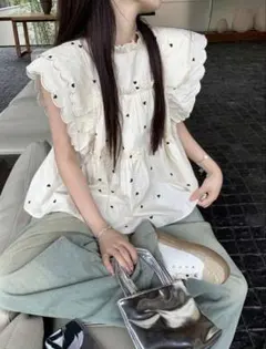 Item thumbnail for item 63287ae4-2c93-4cdc-88fb-fcb4c50d0763