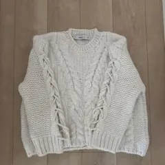 ZARA KNIT アイボリー ケーブル編み ニット Sサイズ