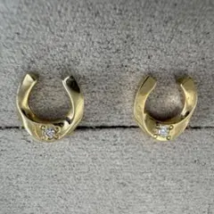 ete 18K 馬の蹄ピアス 片耳 - メルカリ