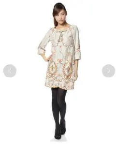 グレースクラス ウール刺繍ワンピース