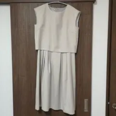 コムサイズム ベージュ膝丈ワンピース 11号