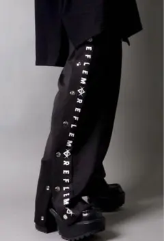美品】REFLEMベルト付きサイドZIPパンツ - メルカリ