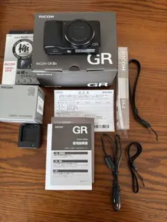 超美品RICOH GR IIIx 撮影枚数312のサムネイル