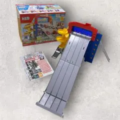 【未使用に近い】トミカスライダーパークキング50 ★電池不使用おもちゃミニカー