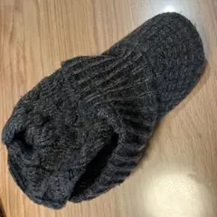 美品　ニット帽　ネイビー　ベージュmix　つばつき