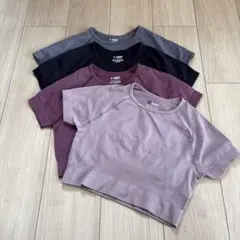 ヨガウェア クロップド丈 Tシャツ 4枚セットのサムネイル