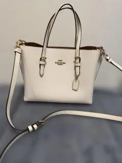 COACH ホワイトレザー ショルダーバッグ
