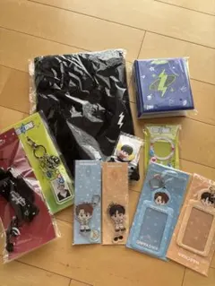 NCT MDZONE ヤンヤン ヘチャン まとめ売り トレカケース アクキー NCT MDZONE ヤンヤン ヘチャン まとめ売り トレカケース アクキー