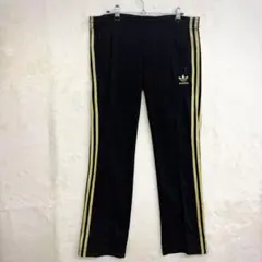 m*k様 adidas ジョガーパンツ 黒/金 ストライプ トレフォイルロゴ