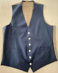 M ベスト　ジレ　スーツ　フォーマル　オーダースーツ　仕立て　スーツ　貝ボタン