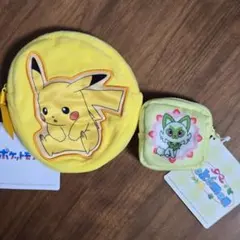 ポケットモンスタ－ ダイカットポーチ スクエアプチポーチ ピカチュウ ニャオハ