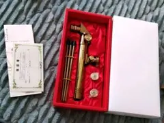 Item thumbnail for item 1eaaae03-ec50-40e0-9c0a-b47cd186c026