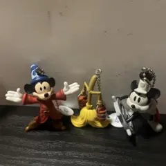 ディズニーストア ファンタジア 85周年 ミッキー キーホルダー キー