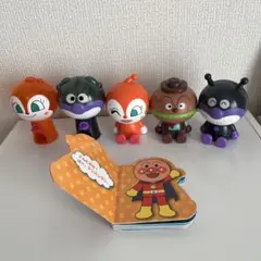 アンパンマン　ミニ絵本　カプセルトイ　セット