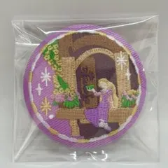 ディズニー刺繍缶バッチ2 ラプンツェル他出品商品をまとめ買い¥100〜値下げ