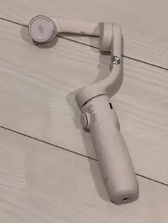 DJI OM5 スマホジンバル 箱・付属品ほぼ完備 動作確認済 美品のサムネイル