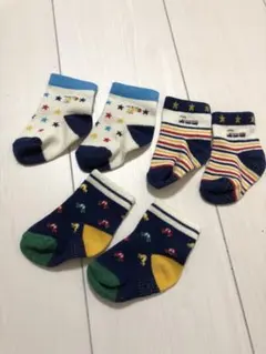 西松屋　靴下　3足　9〜14cm