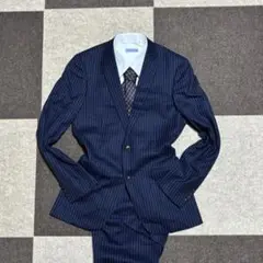 【美品】ONLY ストライプセットアップ　ネイビー