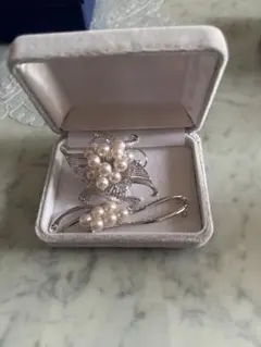 シルバー 花モチーフ パール ブローチ・ヘアクリップセット