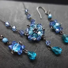 【ビーズアクセサリー】ネックレスとピアスのセット スカイブルー