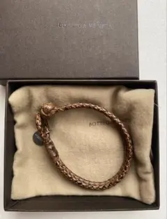 新品 タテオシアン レザー ブレスレット 牛革 本革 箱付き ブラウン 