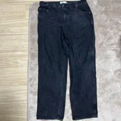 ブラックデニム ストレート